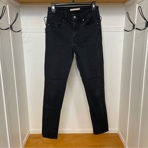 Levi’s 721 High Rise Black Skinny Jeans